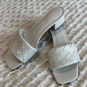 CASARA SLIDE SANDAL - Slip On (size 8) worn twice